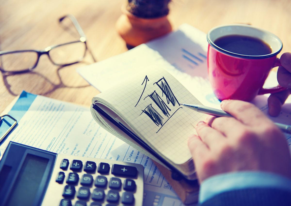 Three-Ways-Digital-Marketing Businessman looking at projected business growth